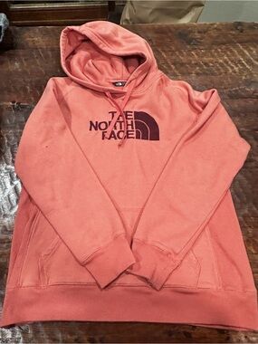 The North Face woman’s  Coral Hooded Sweatshirt embroidered logo Size Large